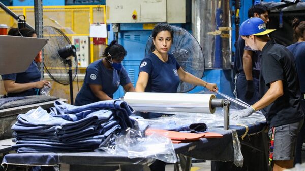 Importaciones de materia prima superan USD 480 millones, según MIC