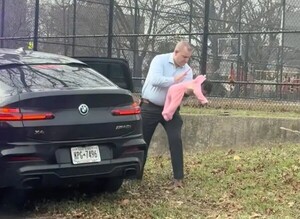 Policía salva la vida de bebé en Bronx