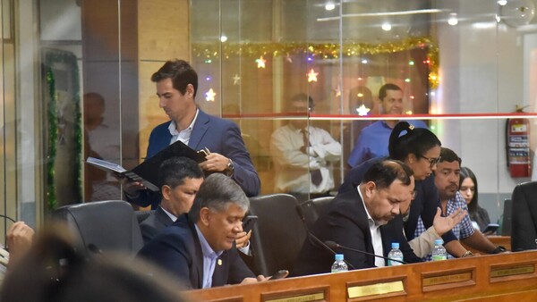 Caldeado debate por omisión de canon para juegos de azar en Asunción