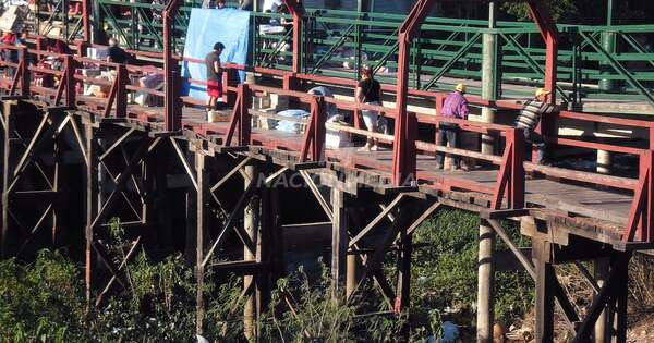 Diario HOY | Cierran temporalmente cruce peatonal entre Nanawa y Clorinda tras las lluvias