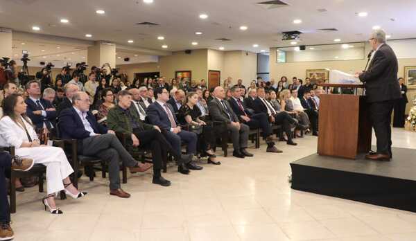 UIP alerta que el buen momento económico puede desvanecerse sin reformas profundas en el Estado