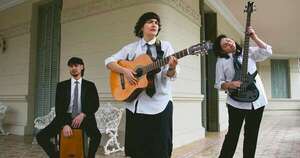 Diario HOY | Sol Gómez Trío en la feria de la Plaza Italia