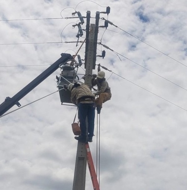 ANDE impulsa la innovación tecnológica en sistemas de medición para clientes de media tensión - ADN Digital