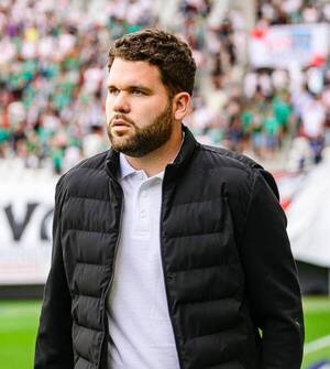 Combatió el techaga'u laburando a full