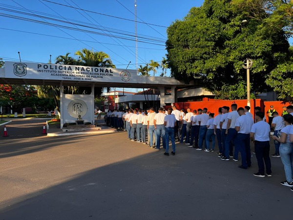 Policía Niega Filtración de Examen de Admisión de Isepol