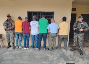 Detenidos por presunta tala ilegal de árboles; entre ellos un funcionario de la ANDE