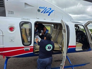Temporal inunda hospital de Santa Rosa y evacúan 25