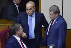 Chase niega crisis interna en bancada cartista - Política - ABC Color