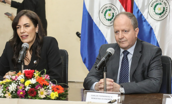 Fernández Valdovinos cuestiona "pésima gestión" de Centurión por deudas millonarias con vialeras