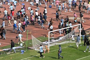 La visita de Messi a un estadio de Calcuta concluye con disturbios