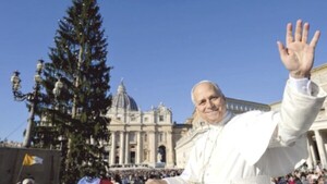 Papa sugiere cenar en Navidad con los pobres