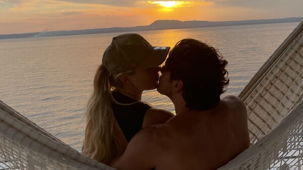 Popular / ¡Nelson Haedo Valdez entró en modo romántico con su doña!