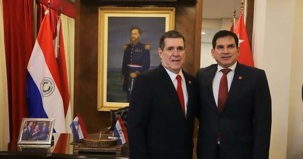 La Nación / Baruja destaca el liderazgo conciliador de Cartes