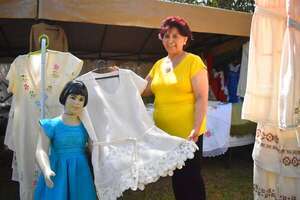 Arrancó la Expo Ao Po’i 2025 en Yataity con feria artesanal y actividades culturales  - Nacionales - ABC Color