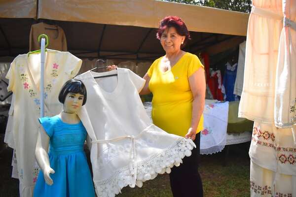 Arrancó la Expo Ao Po’i 2025 en Yataity con feria artesanal y actividades culturales  - Nacionales - ABC Color