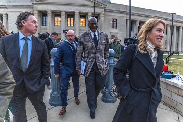 Michael Jordan y NASCAR llegan a un acuerdo - Polideportivo - ABC Color