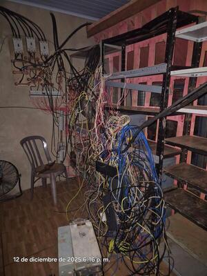 Incautan 55 máquinas de minería por robo de energía