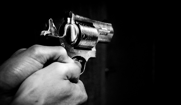 Asesinan a un hombre tras ronda de tragos frente a una bodega