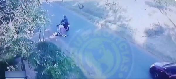 [VIDEO] Motoca atropella a estudiante y raja