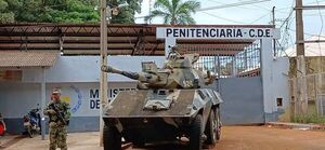 Un privado de libertad cayó del techo del penal de CDE tras intentar fugarse | Unicanal