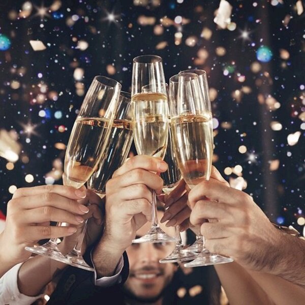 Fiestas de fin de año en las empresas: experto advierte sobre comportamientos inadecuados | Unicanal