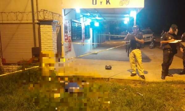 Acribillaron a un hombre frente a una bodega en San Pedro del Paraná - Policiales - ABC Color