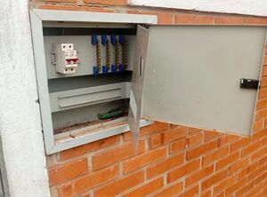 Hurtan cables y grifos de una escuela en Villa Armando - Concepción al Día