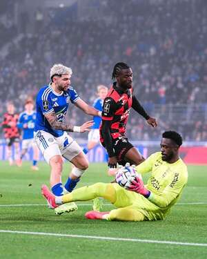 Con Julio Enciso en cancha, Racing de Estrasburgo iguala en casa con Lorient - Fútbol Internacional - ABC Color