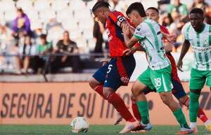 Atlético Nacional y Medellín igualan en la primera final - Fútbol Internacional - ABC Color
