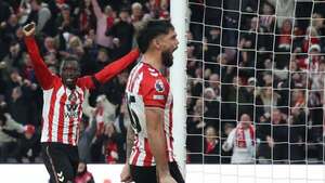 El Sunderland de Omar Alderete se lleva el derbi