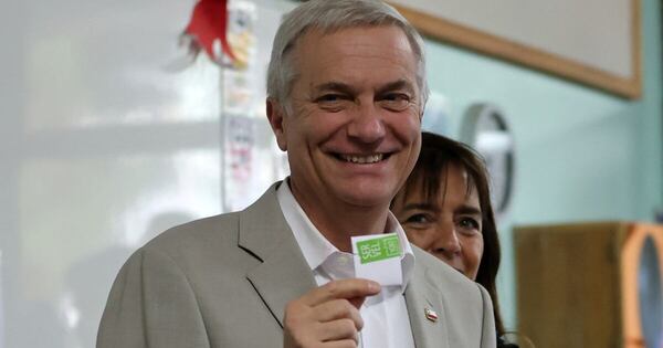 Diario HOY | El candidato de extrema derecha José Antonio Kast es elegido presidente de Chile