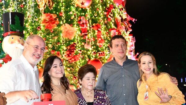 Inauguran millonaria Villa Navideña de Itaipú, en Ciudad del Este