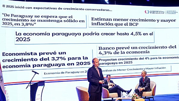 Déficit fiscal llega a USD 622 millones y sube 17,8% en un mes