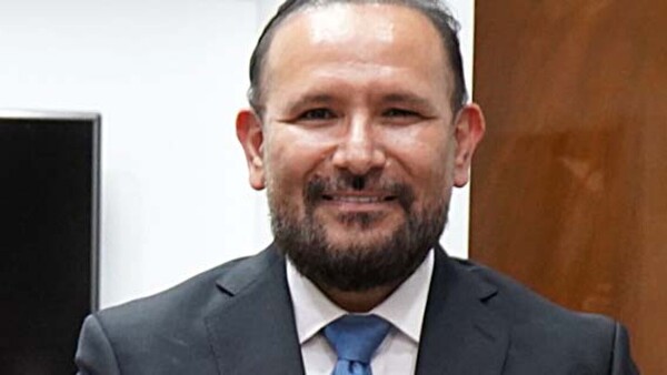 Vacaciones en IPS: Reorganizan al personal para cubrir áreas críticas