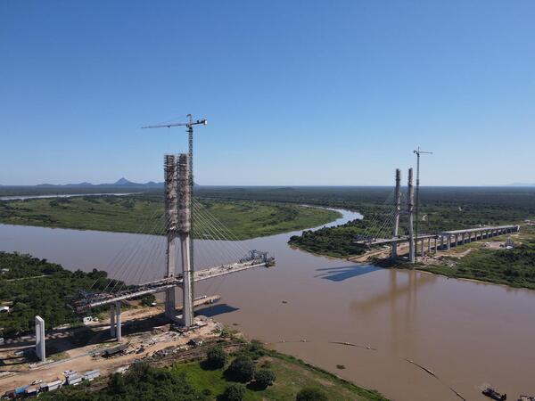 Solo faltan 149,60 metros para la unión del Puente de la Bioceánica