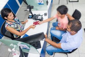 Recuerdan requisitos para que menores puedan salir del país - Portal Digital Cáritas Universidad Católica