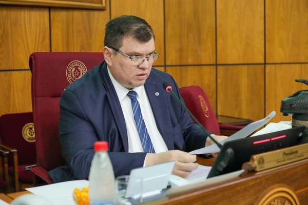 Comisión desmenuzará indicios de corrupción de la era Abdo, pero no este año - ADN Digital