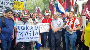 Exigen renuncia de ministros de la Corte por reunión con políticos - Judiciales.net