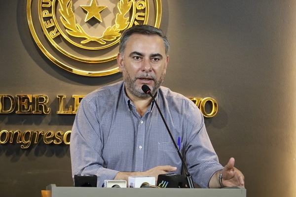 Ever Villalba cuestiona acuerdo del PLRA con Cruzada Nacional en Ciudad del Este