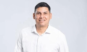 Luis Ávila precandidato a la concejalía municipal de Coronel Oviedo: "La gente está muriendo, necesitamos cambio real" - OviedoPress