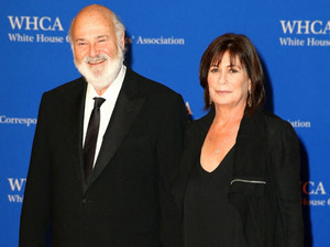 La policía investiga la muerte del cineasta Rob Reiner y de su esposa