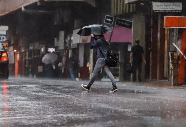 DMH anuncia lluvias y tormentas para este lunes en Paraguay
