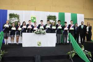 Abanderado cuestiona a autoridades del gobierno por sus actos de  corrupción  - Política - ABC Color