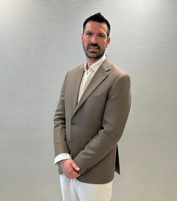 Unicentro celebra 37 años de crecimiento y modernización