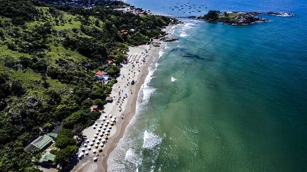 ¿Vacaciones en Brasil? Conocé la playa Cero Residuos de Florianópolis - Viajes - ABC Color