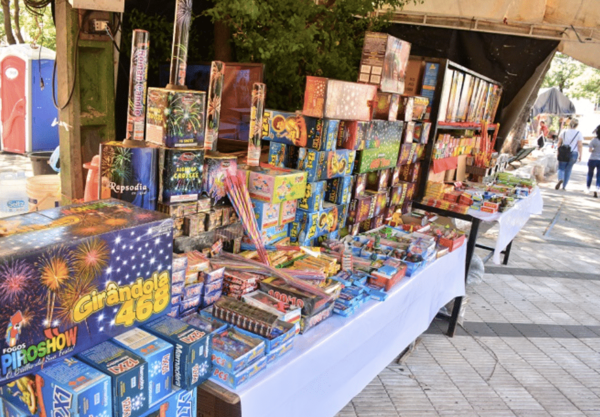 Pirotecnia no es segura: Evita su uso en fiestas