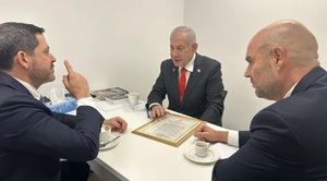 Latorre apoya a Netanyahu en pleno juicio por corrupción