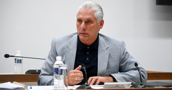 Díaz Canel reconoce públicamente colapso financiero en Cuba