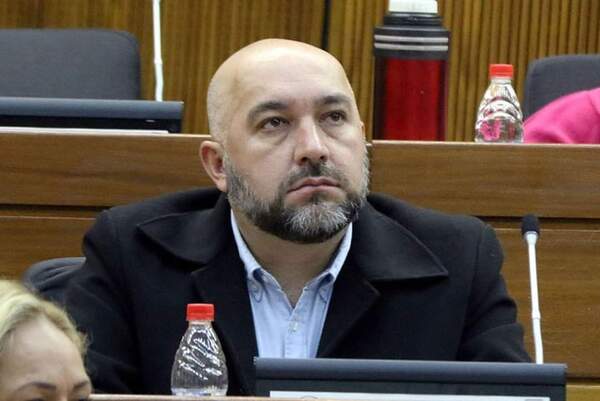 Imputan a exdiputado y a un empresario por presunto cohecho pasivo agravado