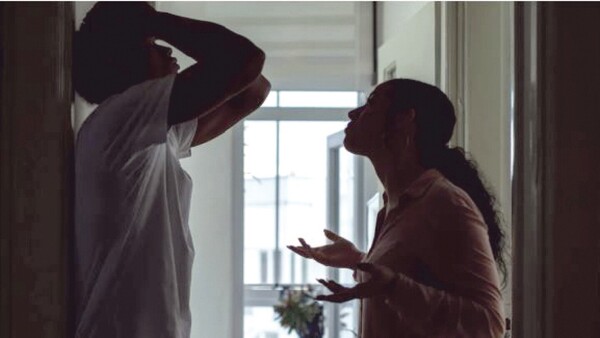 “Mi novio opinó sobre mi lunar y ahora no le hablo por eso”